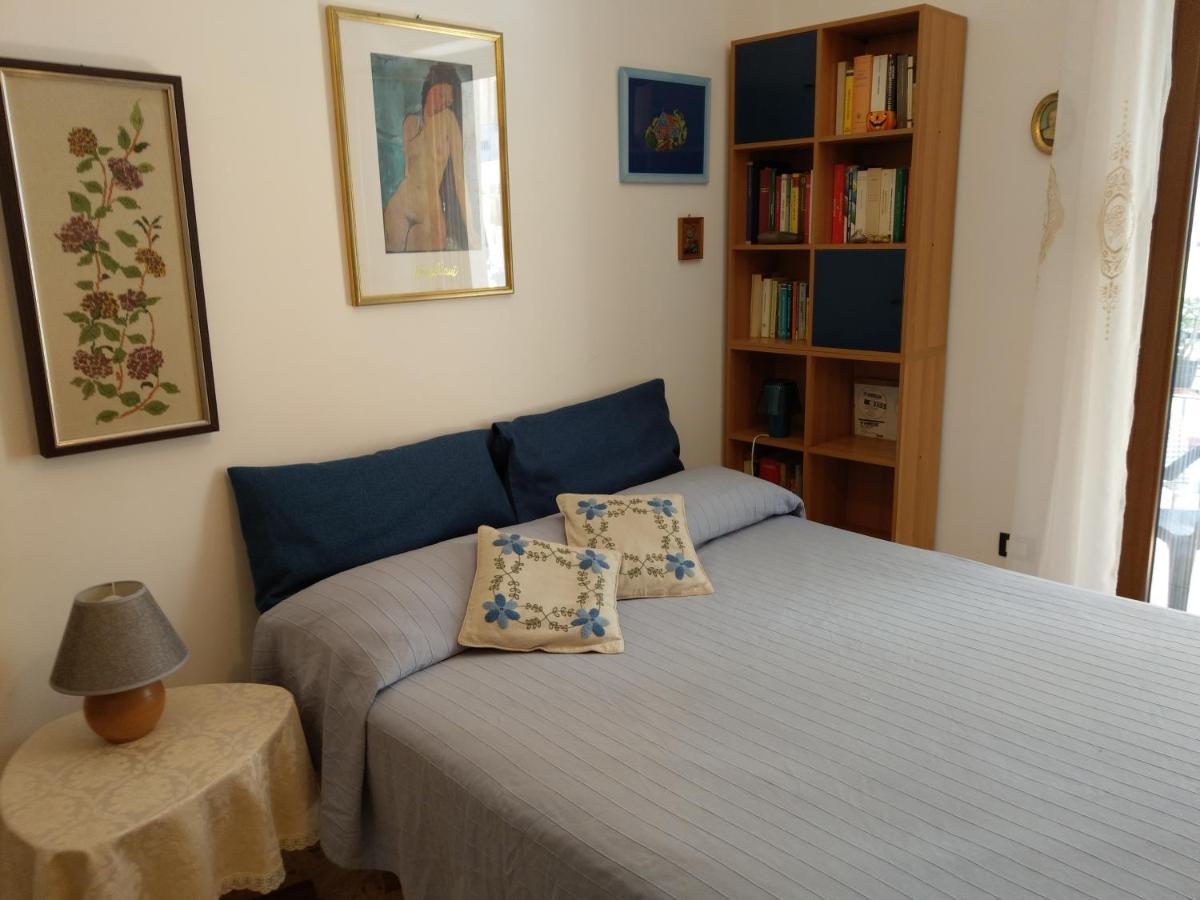 Appartamento Mercatello Salerno Exterior foto